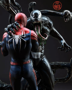 SPIDER-MEN  vs VENOM